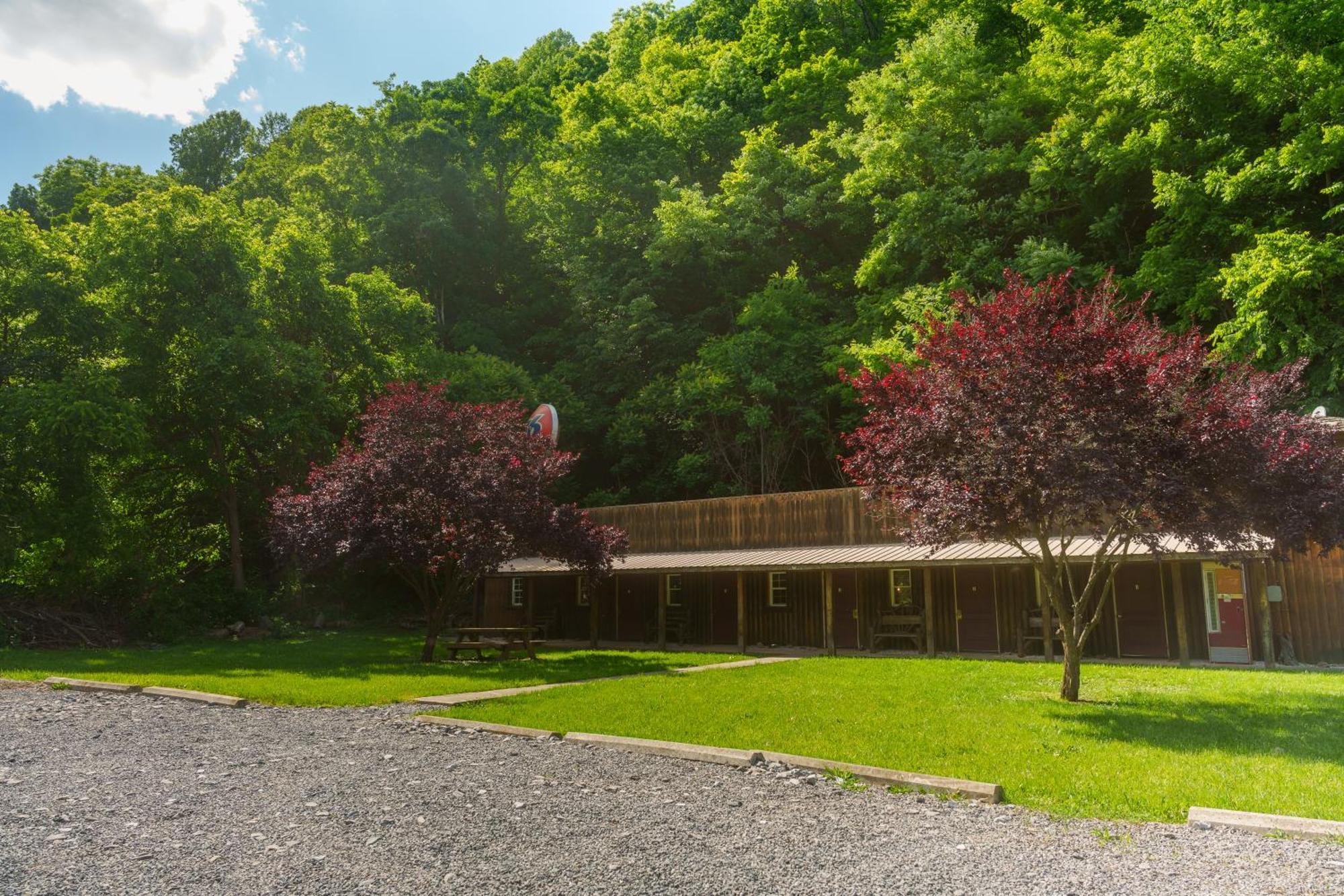 Seneca Pines Lodge Seneca Rocks Exterior foto